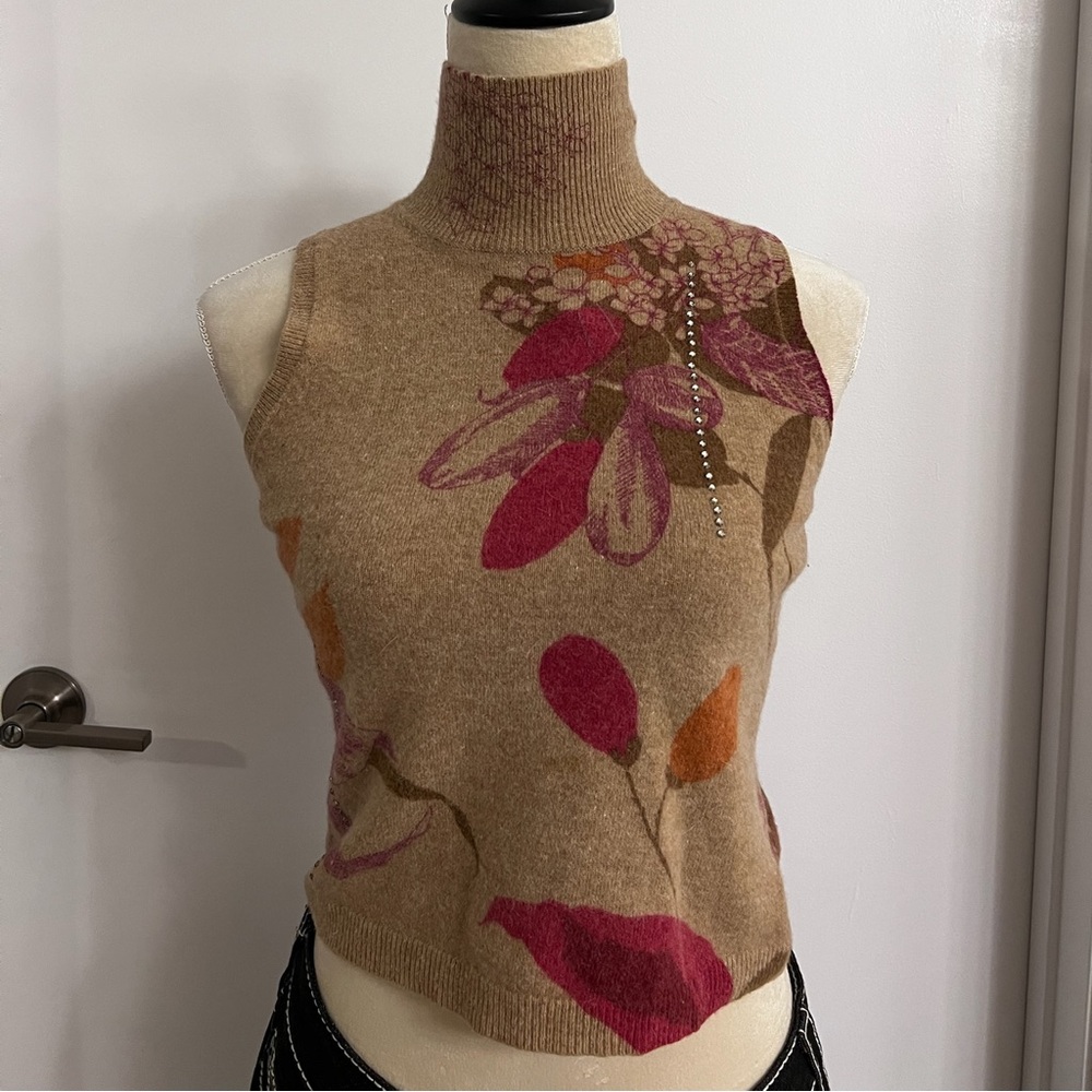 floral wool turtleneck vest